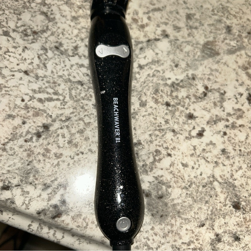 Beach waiver B1 curling iron new without the box - Picture 3 of 4